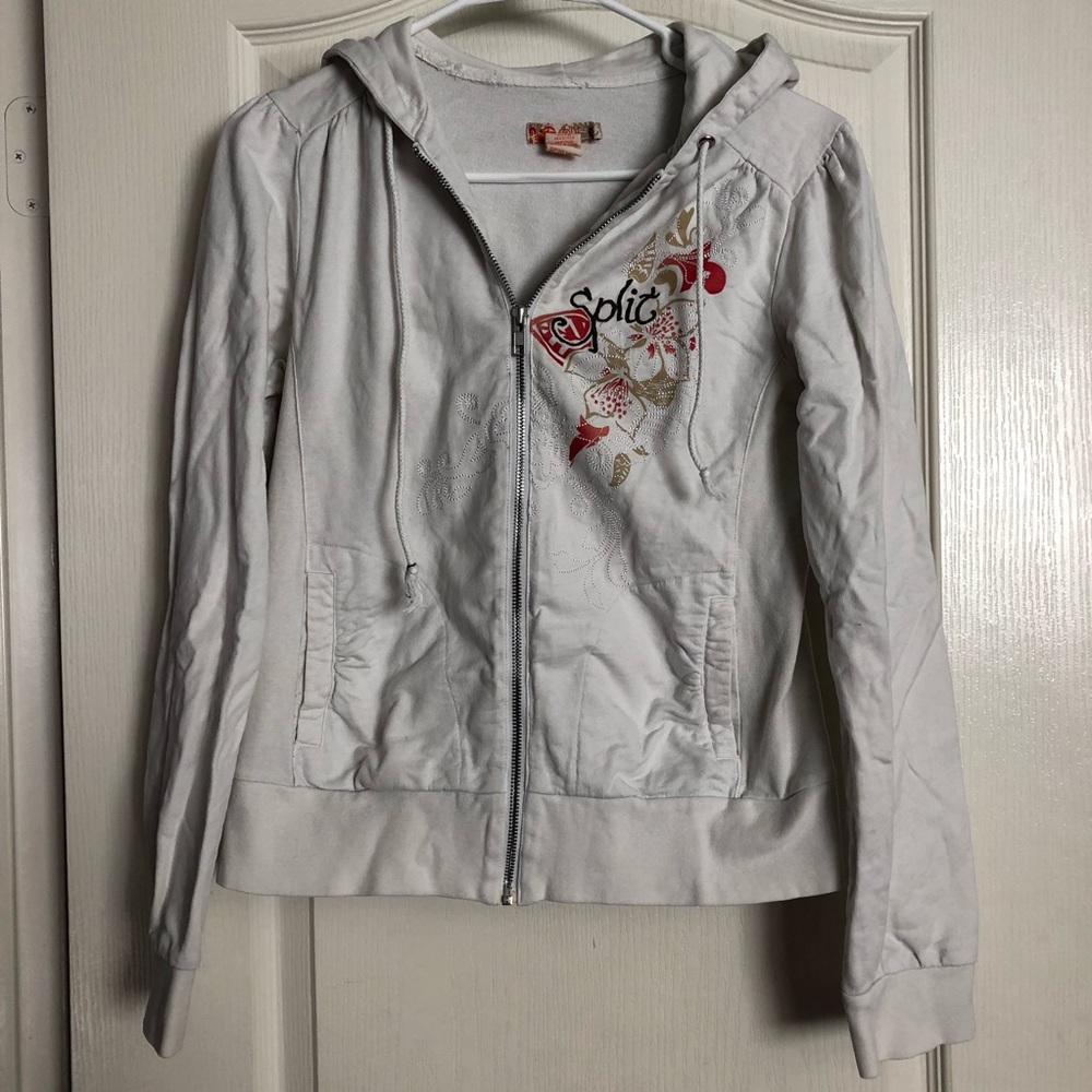 White bomber jacket with embroidered flower design